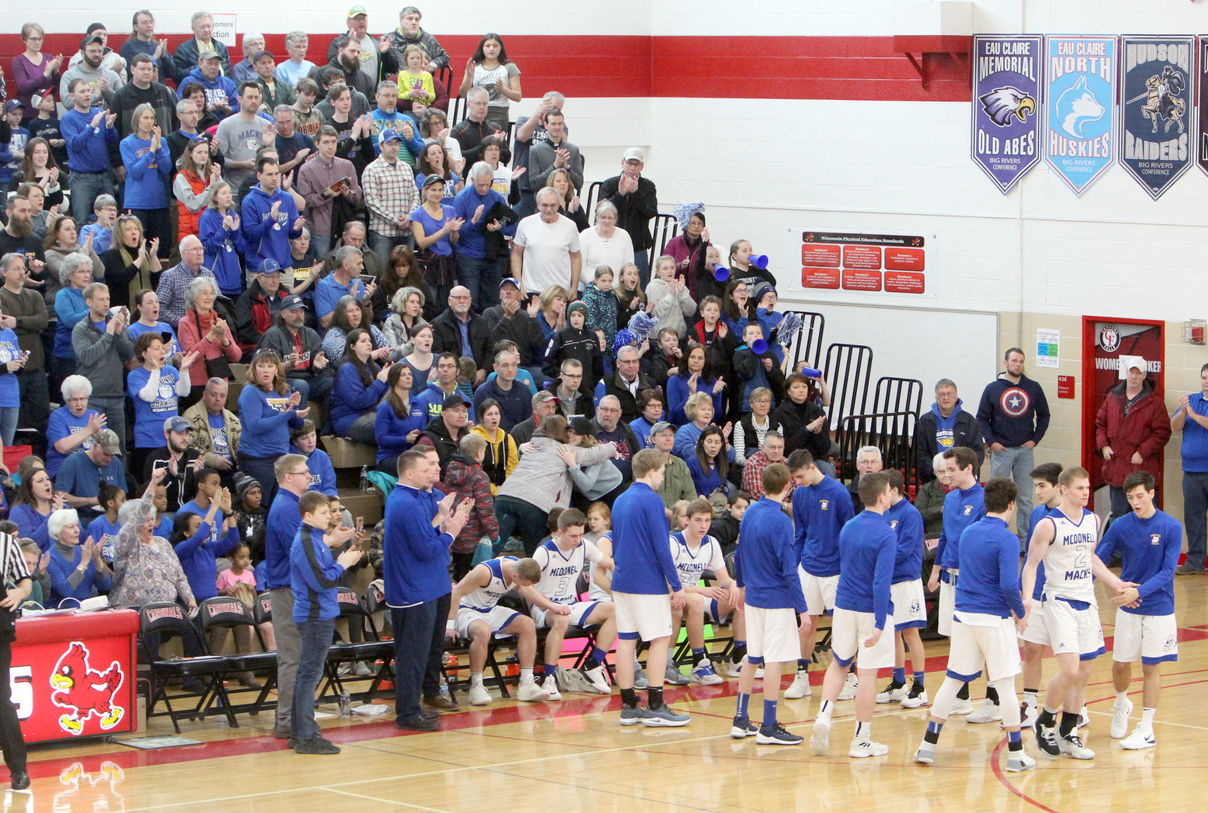 McDonell boys basketball vs Luck at Chi-Hi 3-9-19